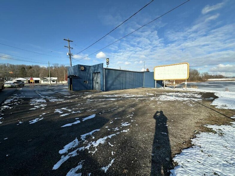 More Photos Of 101 Spring Arbor Rd, Concord Auto Repair For Sale