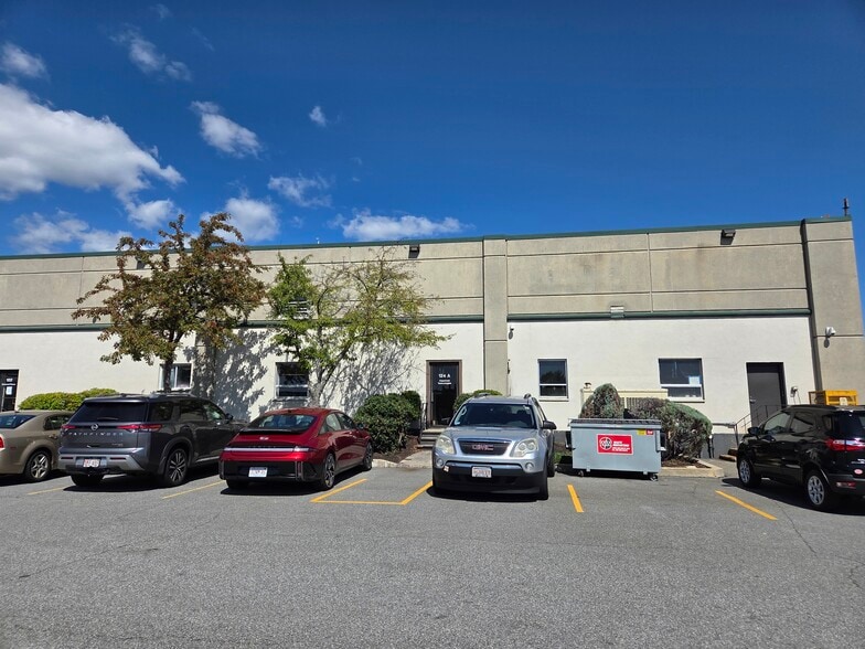 Primary Photo Of 74-124 Cummings Park, Woburn Light Manufacturing For Lease