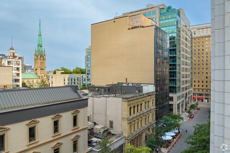 More Photos Of 15 Toronto St, Toronto Office For Sale