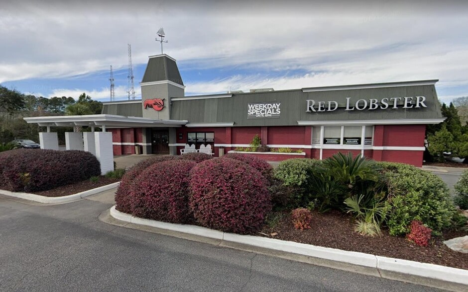 More Photos Of 1400 Howe Ave, Sacramento Restaurant For Lease