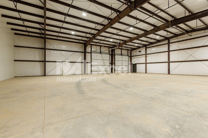 More Photos Of 1421-1443 S 1710 E, Washington Warehouse For Sale