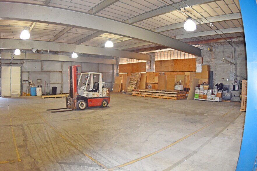 More Photos Of 176 New Jersey 50 Landing, Corbin City Warehouse For Sale