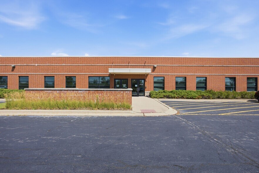 More Photos Of 18861 S 90th Ave, Mokena Medical For Lease