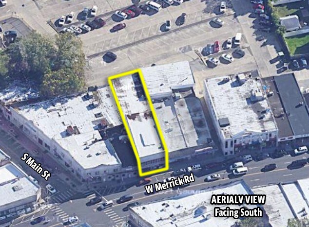 More Photos Of 9 W Merrick Rd, Freeport Storefront For Sale