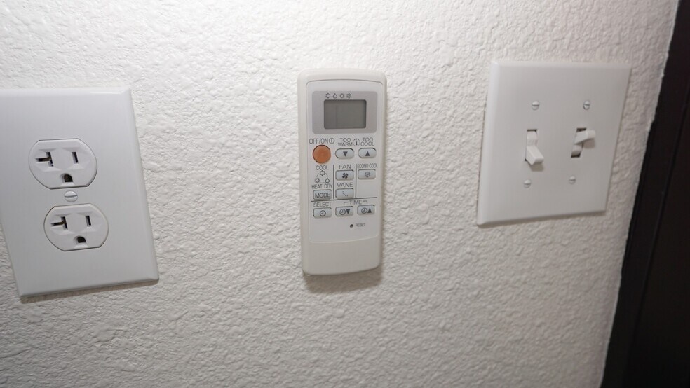 More Photos Of 4030 Stockton Hill Rd, Kingman Light Distribution For Sale