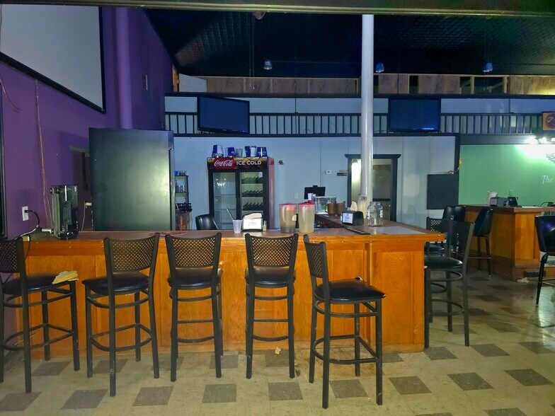 More Photos Of 401 Main St, Tarkio Restaurant For Sale
