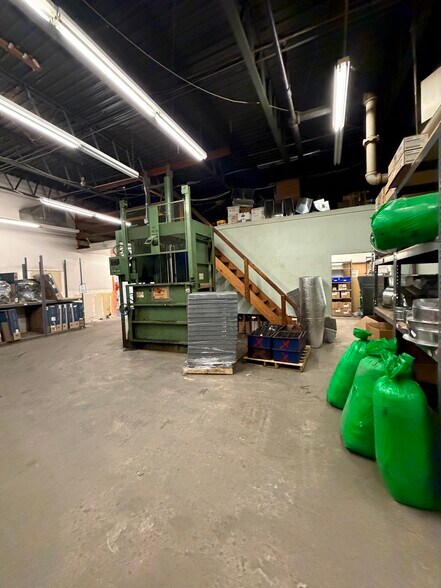 More Photos Of 22 Spielman Rd, Fairfield Light Manufacturing For Lease