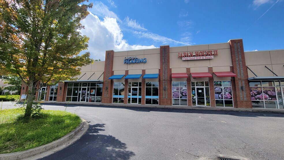 More Photos Of 1707 John B White SR Blvd, Spartanburg Unknown For Sale