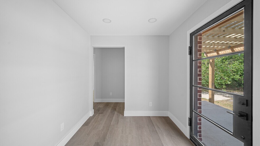 More Photos Of 2209 Highway 3, Dickinson Office Residential For Sale