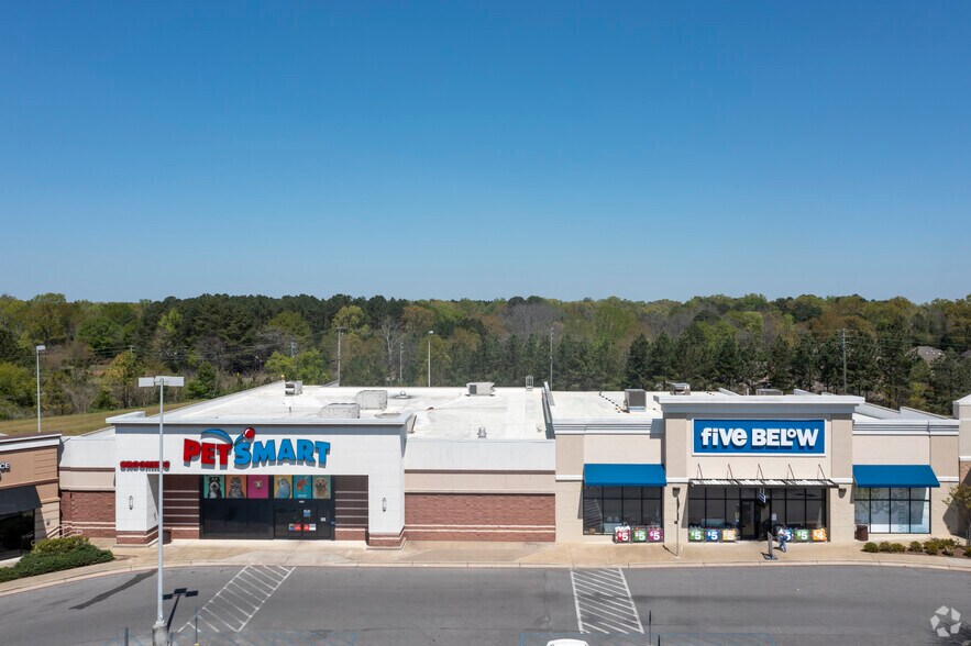 More Photos Of Eastern Valley Rd & I-459, Mc Calla Unknown For Lease