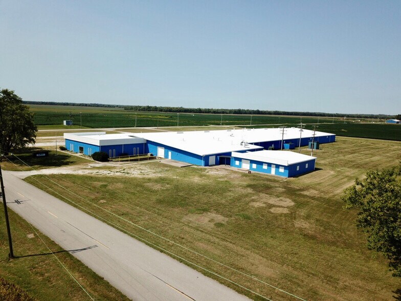 More Photos Of 13301 Tinker Ave, Lawrenceville Manufacturing For Lease