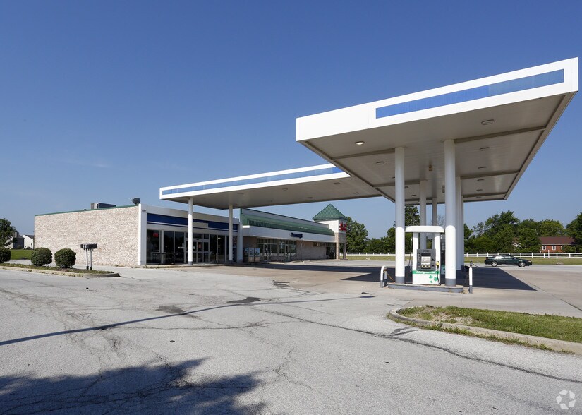 More Photos Of 1447 E Main St, Brownsburg Unknown For Lease