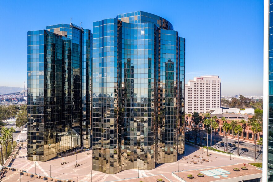 More Photos Of 300 Oceangate, Long Beach Office For Lease