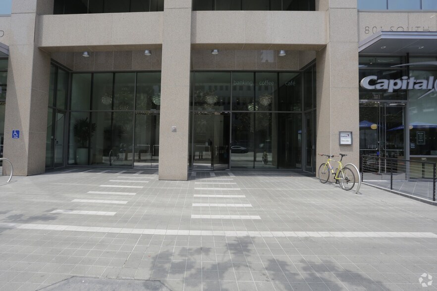 More Photos Of 801 S Grand Ave, Los Angeles Office For Lease