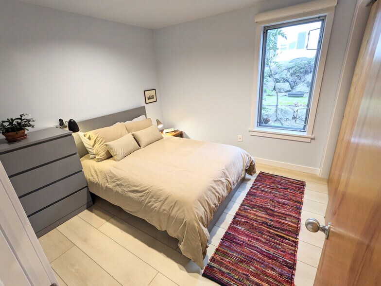 More Photos Of 1822 S King St, Seattle Apartments For Sale