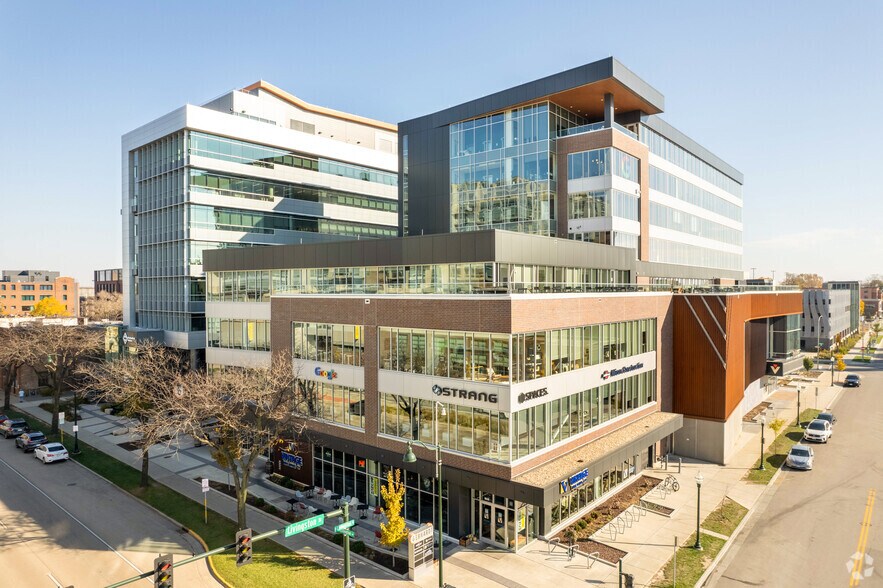 More Photos Of 811 E Washington Ave, Madison Coworking Space