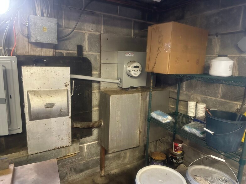 More Photos Of 189 E Lancaster Ave, Malvern Restaurant For Lease