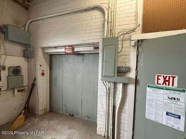 More Photos Of 354 W Broad St, Hazleton Office For Sale