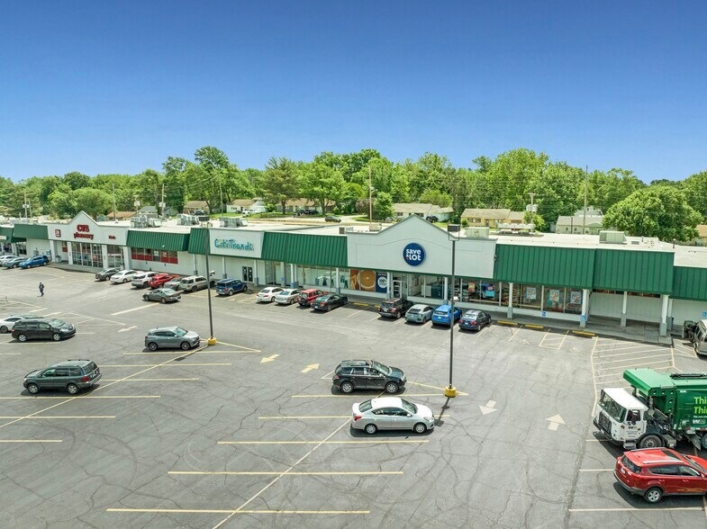 More Photos Of 8027-8135 State Ave, Kansas City General Retail For Lease