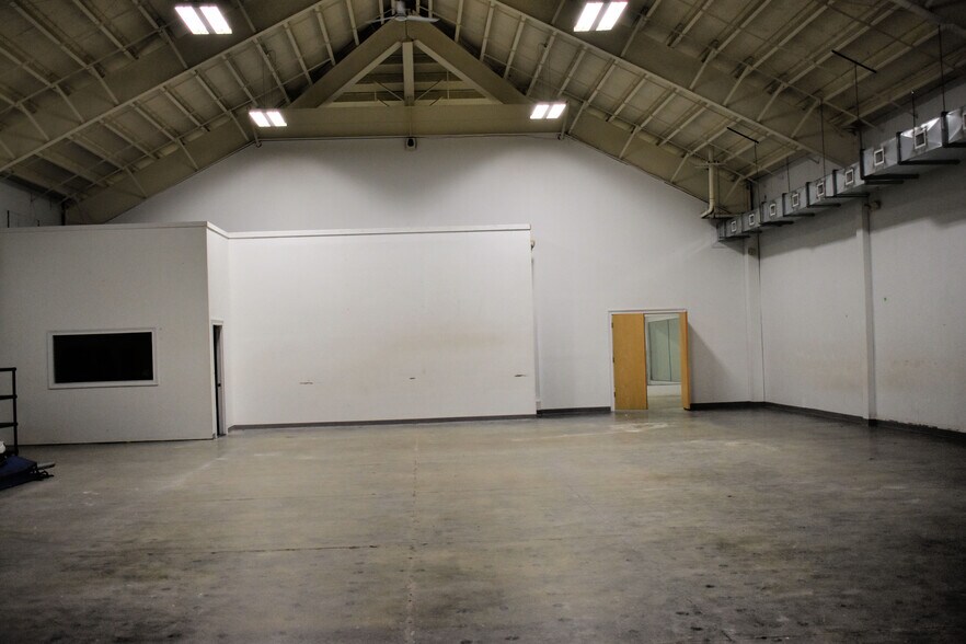 More Photos Of 24 Holt Dr, Stony Point Self Storage For Lease