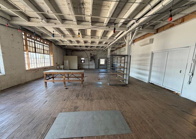 More Photos Of 502 S Clewell St, Bethlehem Manufacturing For Lease