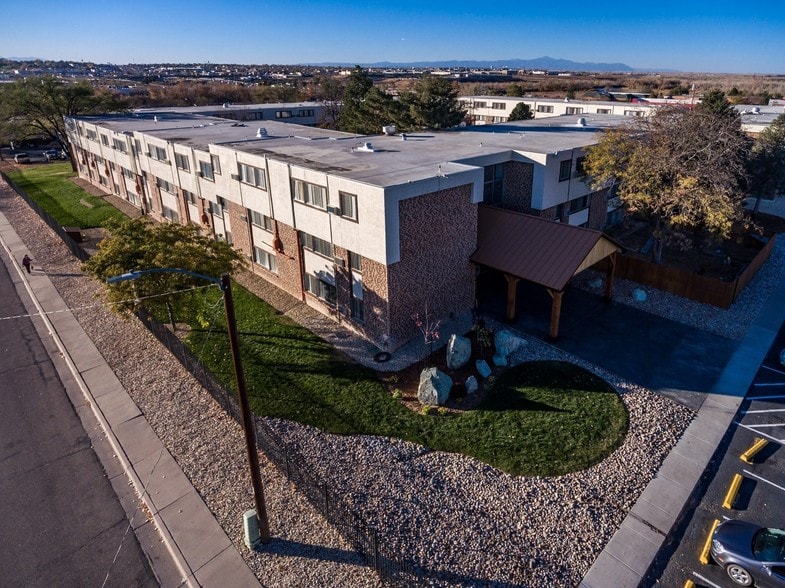 More Photos Of 2025 Jerry Murphy Rd, Pueblo Apartments For Sale