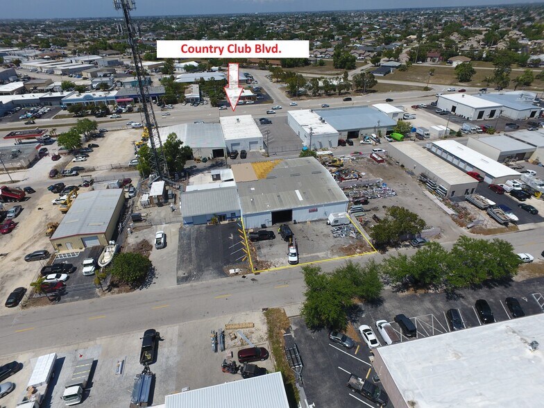 Primary Photo Of 1016 SE 12th Ave, Cape Coral Warehouse For Sale