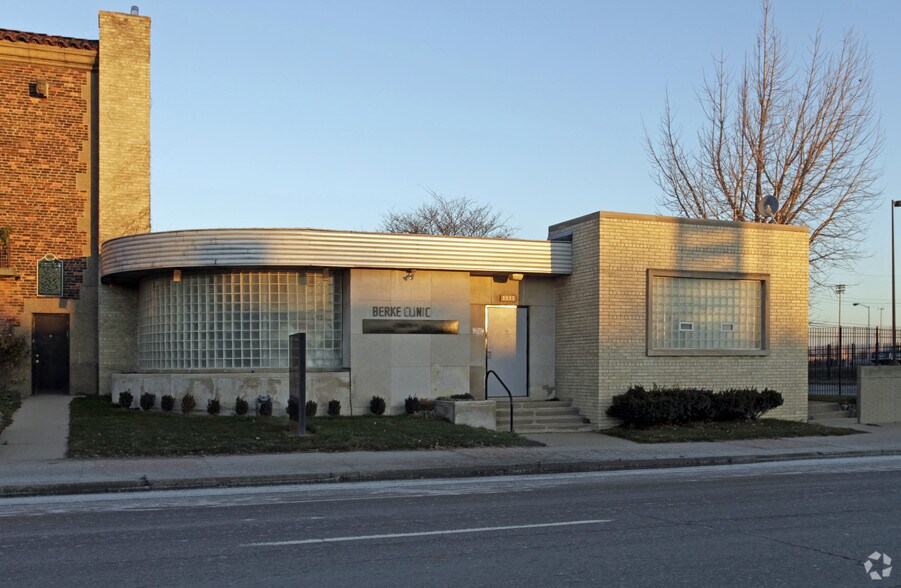 More Photos Of 3333-3335 E Jefferson Ave, Detroit Healthcare For Sale
