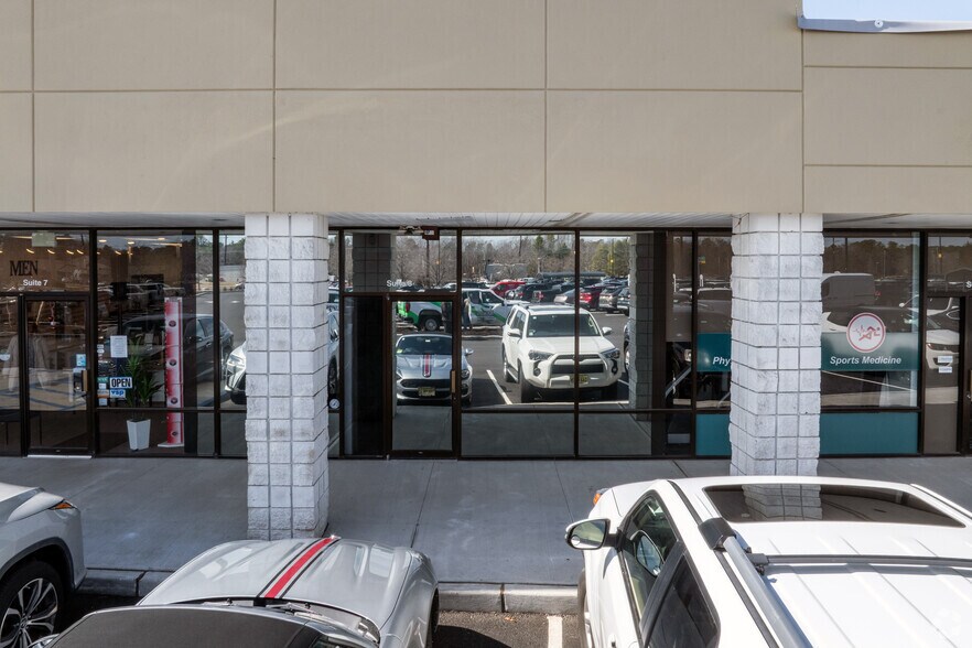 More Photos Of 601 Washington Ave, Manahawkin Unknown For Lease