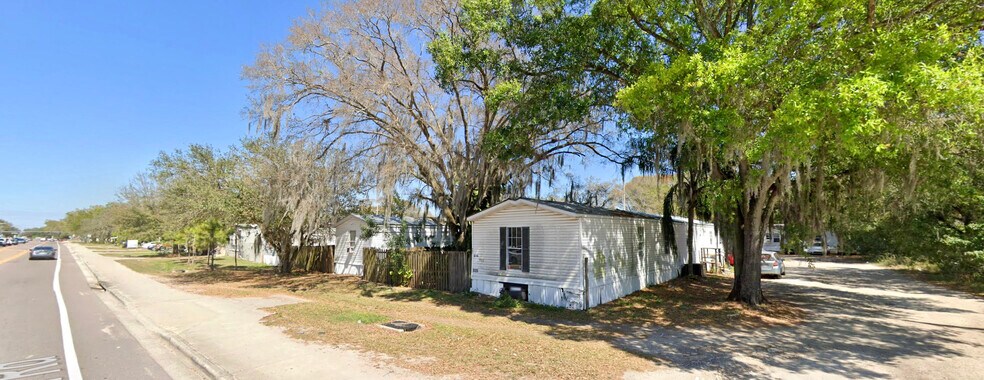 Primary Photo Of 6102 Duncan Rd, Riverview Manufactured Housing Mobile Home Park For Sale
