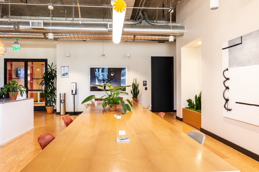 More Photos Of 101 N 1st Ave, Phoenix Office For Lease