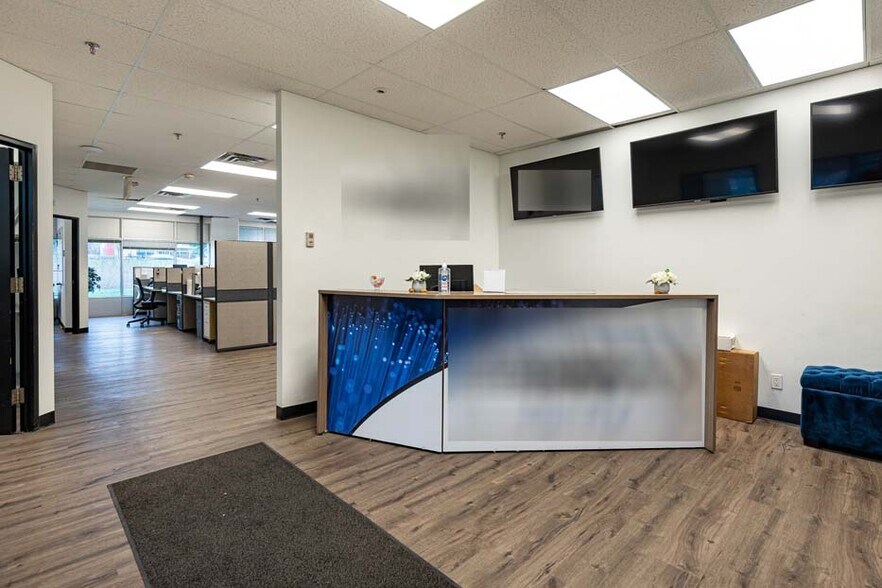 More Photos Of 37 Sandiford Dr, Whitchurch-Stouffville Medical For Lease