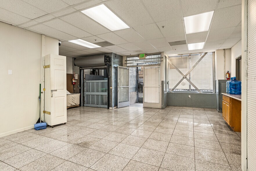 More Photos Of 1118-1120 Howard St, San Francisco Office For Lease