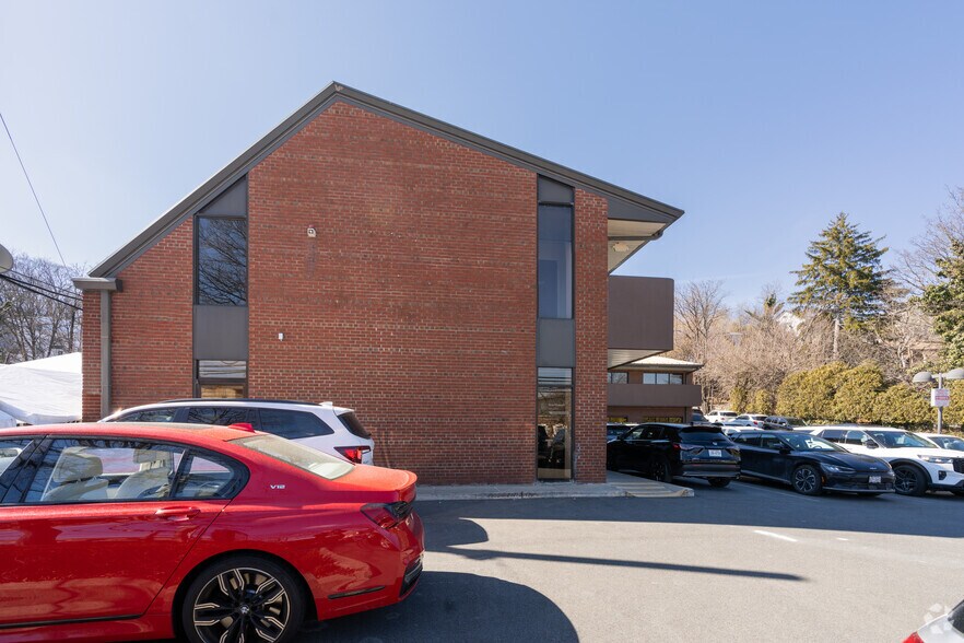 More Photos Of 1551 Richmond Rd, Staten Island Medical For Lease