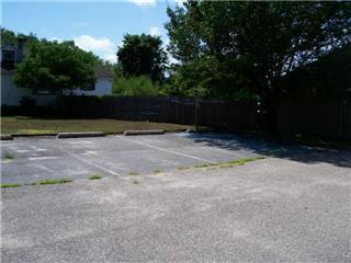 More Photos Of 10 Park Ave, Stafford Township Showroom For Sale