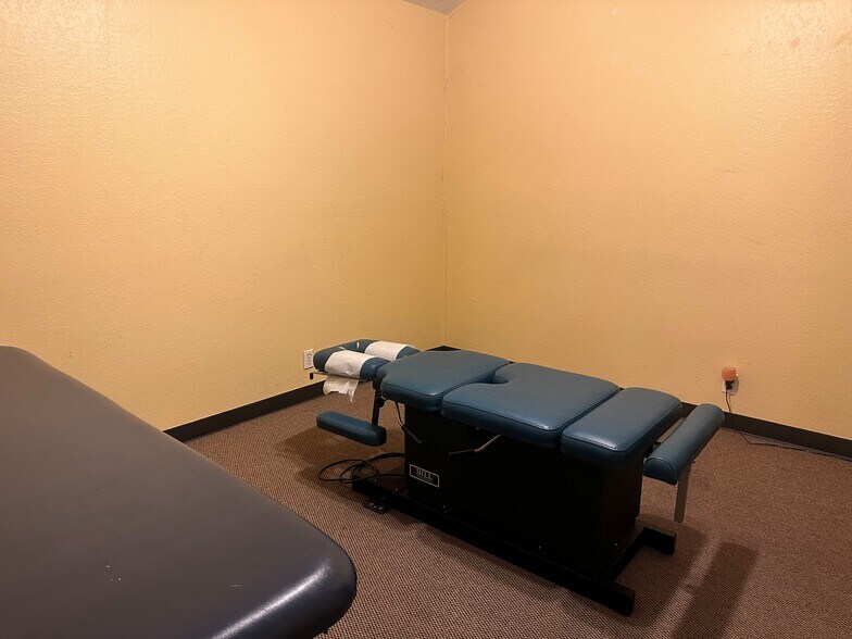 More Photos Of 102 Old Bowman Rd, Round Rock Office For Lease