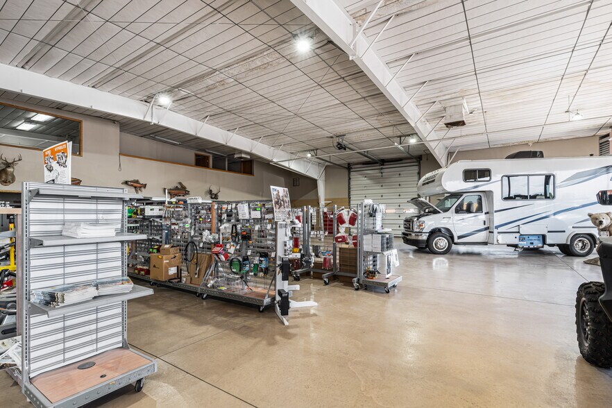 More Photos Of 701 E Spaulding Ave, Pueblo Auto Dealership For Sale