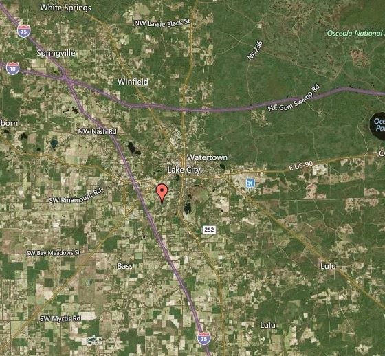 More Photos Of 880 SW Sisters Welcome Rd, Lake City Flex For Lease