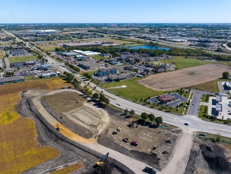 More Photos Of 1600 N Victory Dr, Mankato Land For Sale