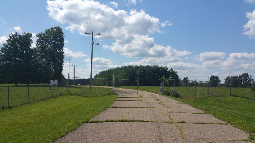 More Photos Of 279 Industrial Park Dr, Waverly Land For Sale