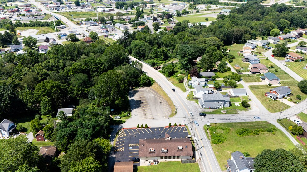 More Photos Of 400 S Center Ave, New Stanton Restaurant For Sale