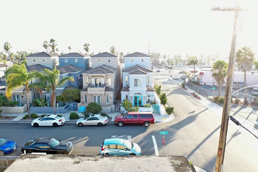 More Photos Of 718-722 N Freeman St, Oceanside Apartments For Sale