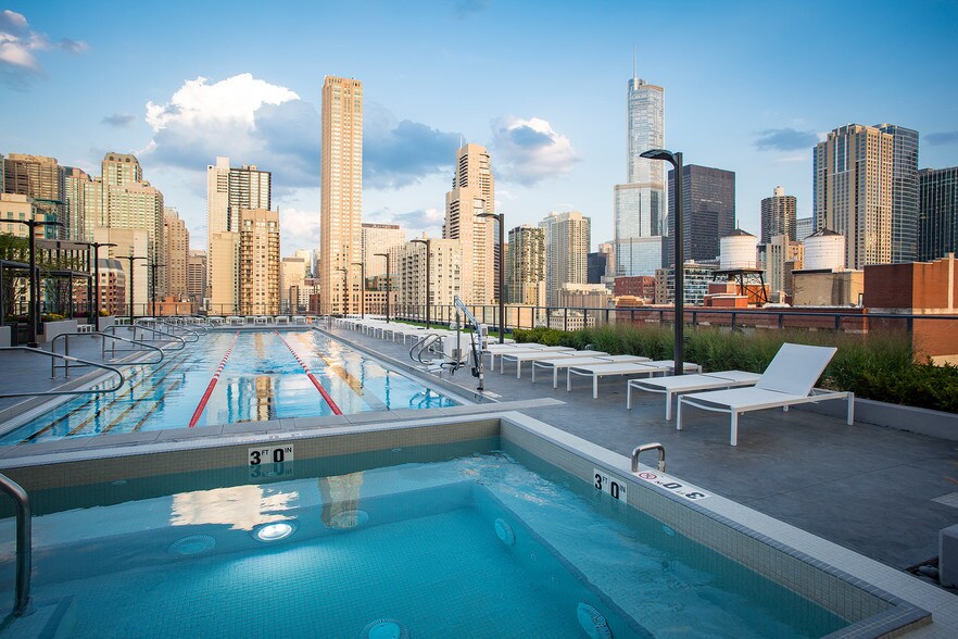 More Photos Of 637-643 N Wells St, Chicago Apartments For Lease