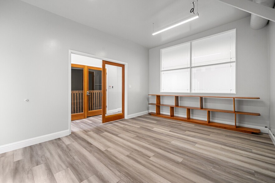 More Photos Of 443 Tehama St, San Francisco Loft Creative Space For Sale