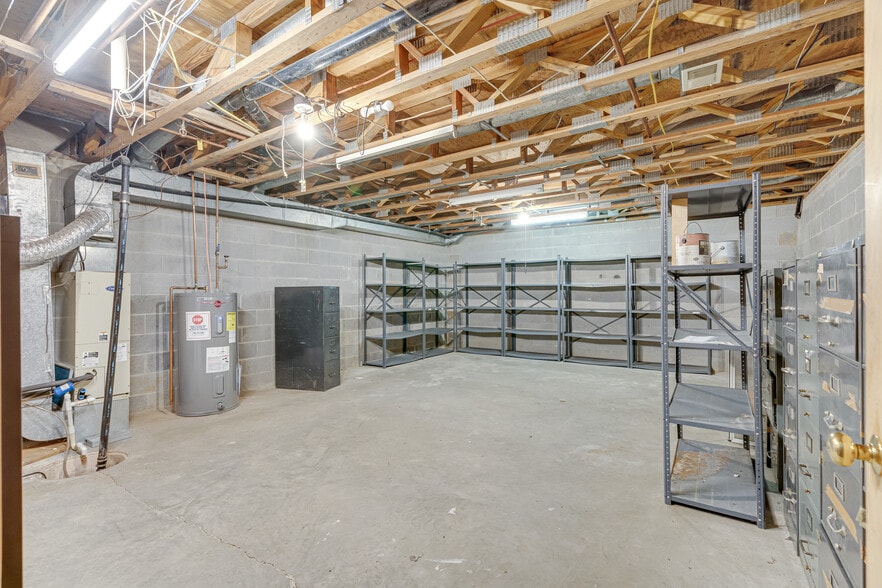 More Photos Of 217 N Washington St, Alexandria Office Residential For Sale