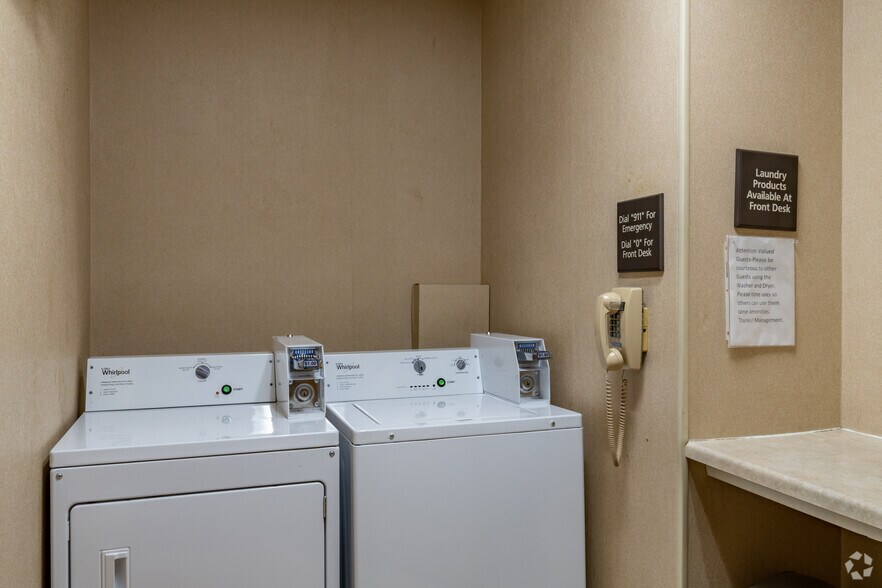 More Photos Of 2225 Shirley Dr, Jackson Hospitality For Sale