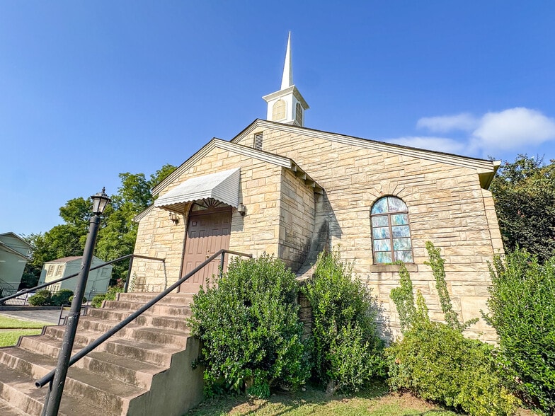 More Photos Of 409 Andrew Jackson Way NE, Huntsville Religious Facility For Sale