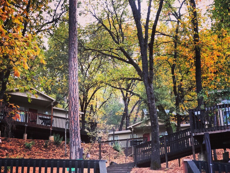 More Photos Of 6979A CA-140 Hwy, Midpines Hotel For Sale