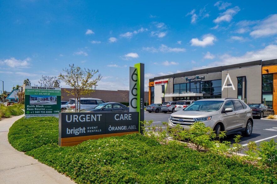 More Photos Of 660 W Baker St, Costa Mesa Hospital For Sale