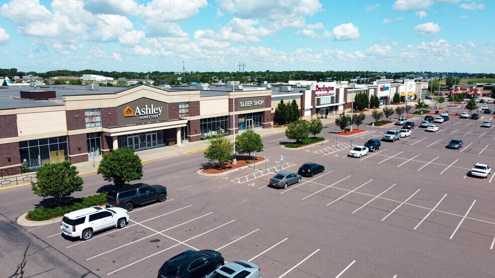 More Photos Of 5800 E 26th St, Sioux Falls Land For Sale